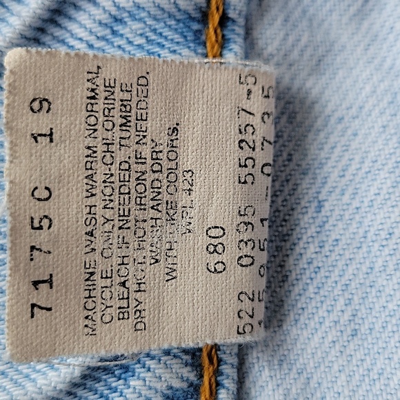 Vintage 90s Levis 951 High Waisted Light Wash Mom Jeans 32 - Picture 7 of 12